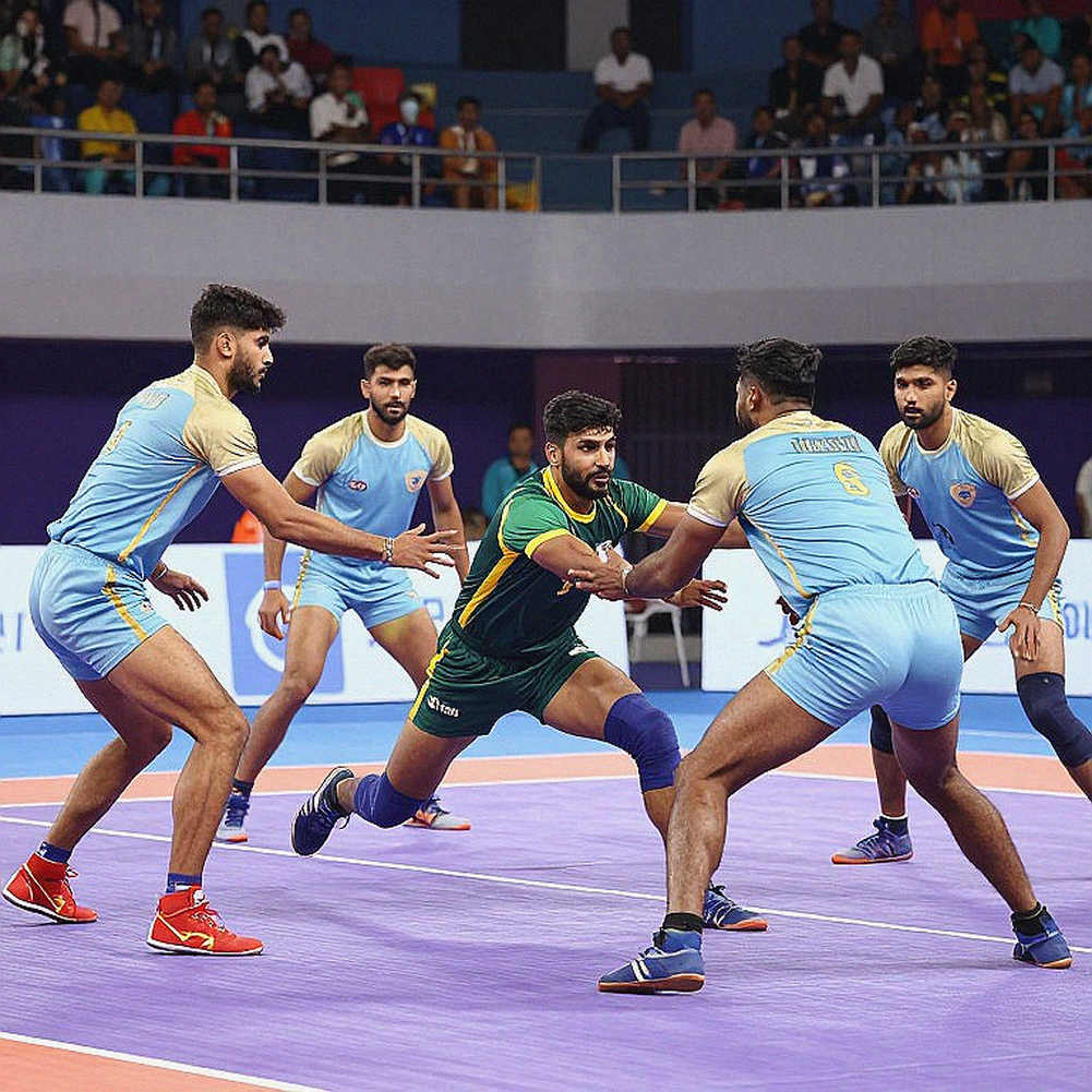যে নামটি তালিকায় নেই: এক কোটি টাকার হিসাব আর কাবাডির অলিখিত নিয়ম